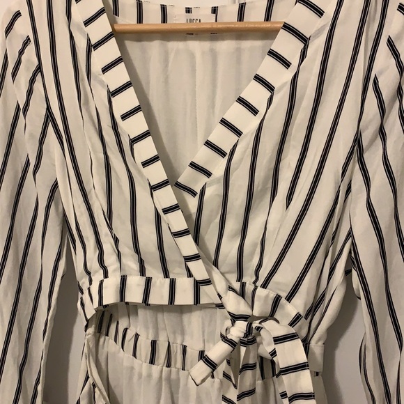 LUCCA medium Tie Romper 🖤 - Picture 2 of 4